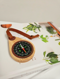 QTOYS I Wooden Compass