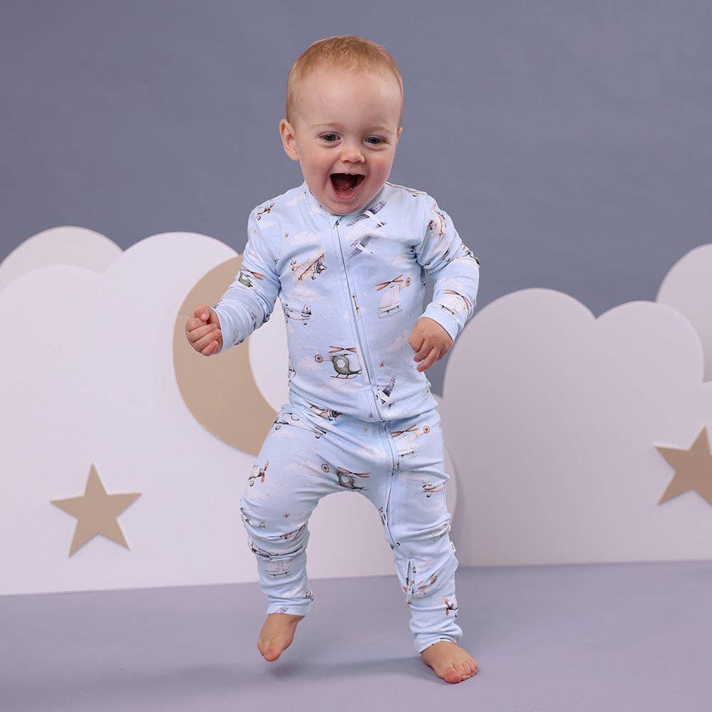 SNUGGLE HUNNY I Flight Organic Snugglesuit Convertible Romper: Newborn (0000)