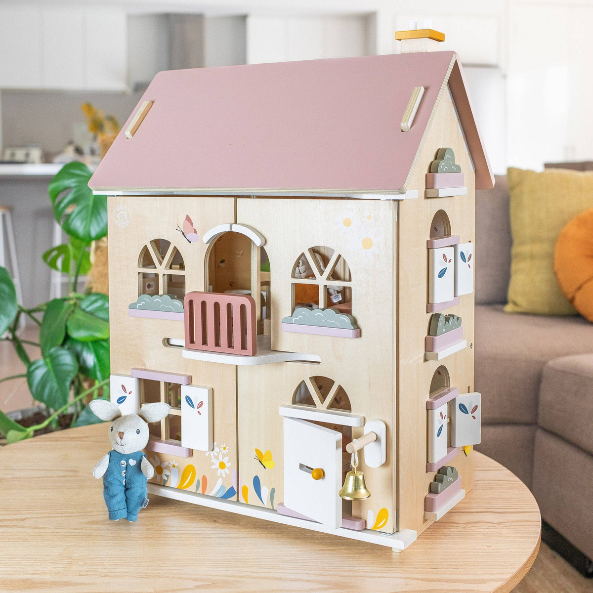 Flowers Cottage Dolls House with Starter set