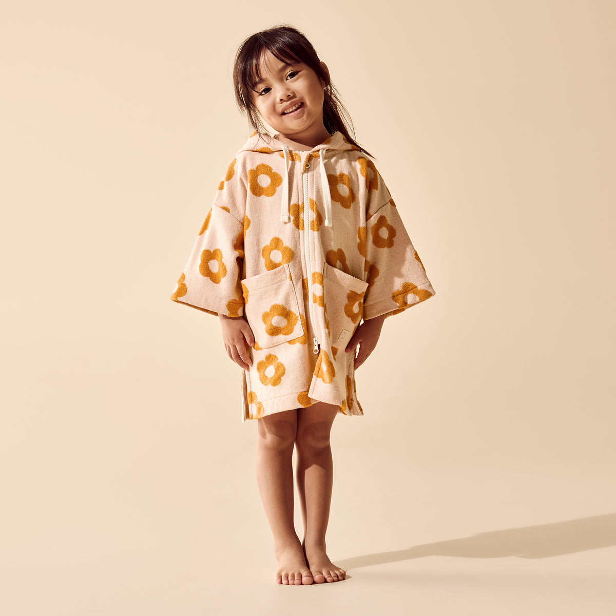 Wilson + Frenchy Daisy Glow Organic Terry Hooded Towel