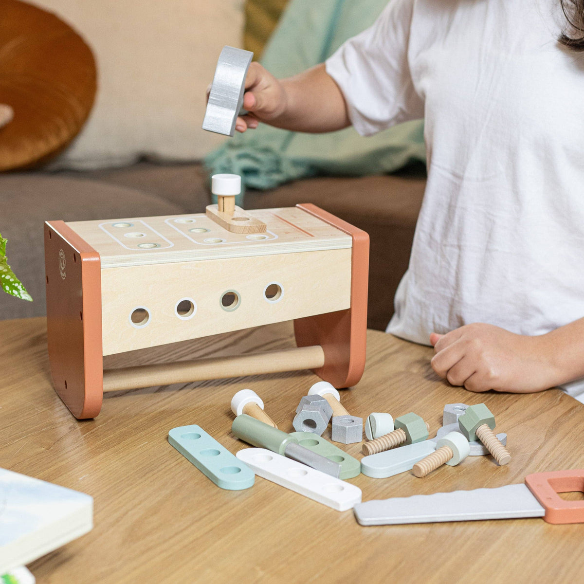 Tool Box - Workbench (2 in 1)