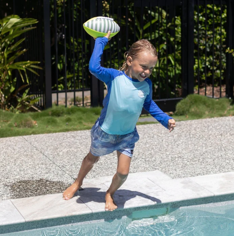 SUNNYLIFE I Neoprene Football Tides Out Citrus